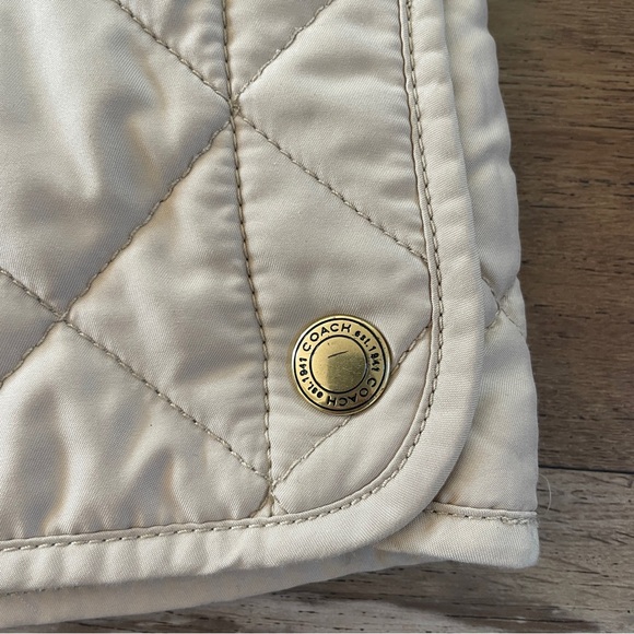 Coach quilted turn lock button coat S - Picture 6 of 11